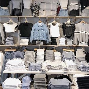 Save 15% of on bundles!! Interested in trades ll